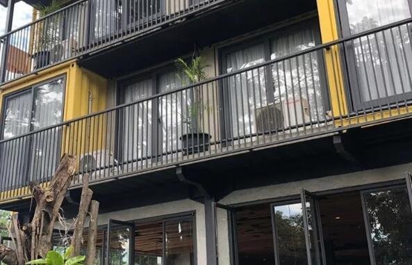 濟南大小門牙景區住人集裝箱房度假酒店 濟南大小門牙景區住人集裝箱房度假酒店